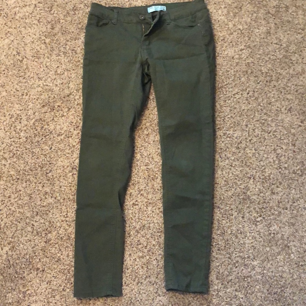 Skinny pants